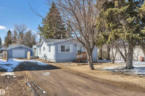 4712 49 ST, Calmar - $274,900