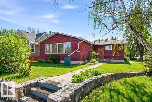 10459 66 AV NW, Edmonton - $685,000