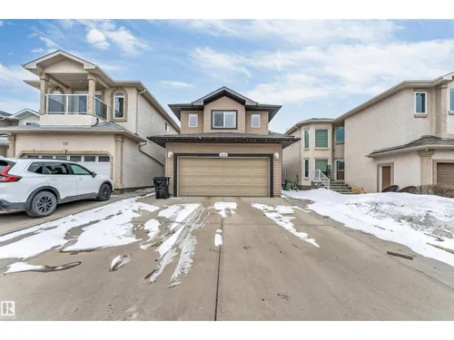3228 18 st NW, Edmonton - $565,000