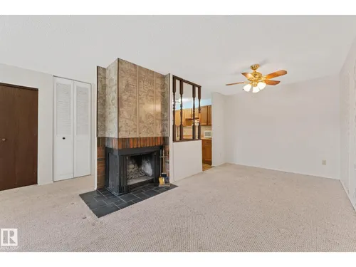 164 SURREY GARDENS GD NW, Edmonton - $149,900
