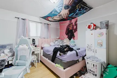Interior photo 3 of 10955 72 AV NW