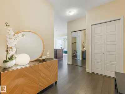 Interior photo 3 of #346 308 AMBLESIDE LI SW