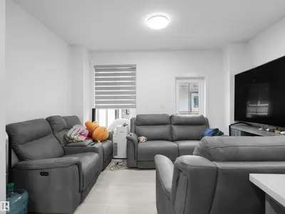 Interior photo 4 of #7 7110 Keswick Common SW