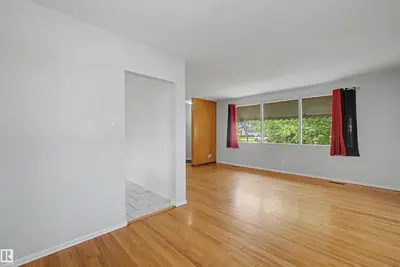 Interior photo 4 of 8215 149 Street NW