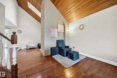 Interior photo 4 of 34 GRAND MEADOW CR NW NW