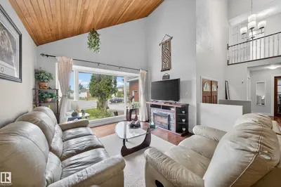 Interior photo 2 of 34 GRAND MEADOW CR NW NW