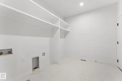 Interior photo 2 of 