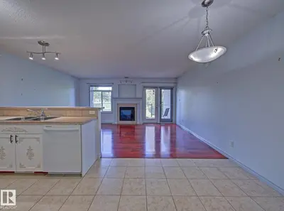 Interior photo 1 of #3 10 Woodcrest LN