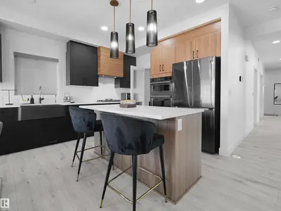 Interior photo 4 of 2520 12 AV NW NW