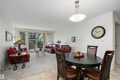 Interior photo 3 of #225 400 PALISADES WY