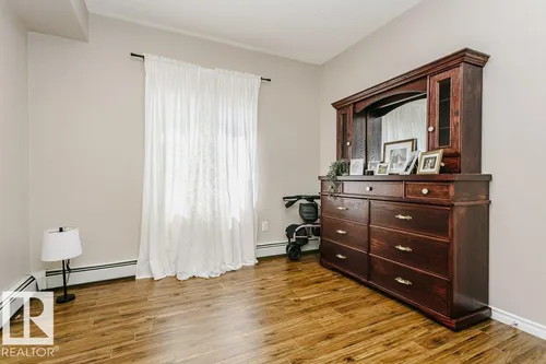 #323 16807 100 AV NW, Edmonton - $215,000