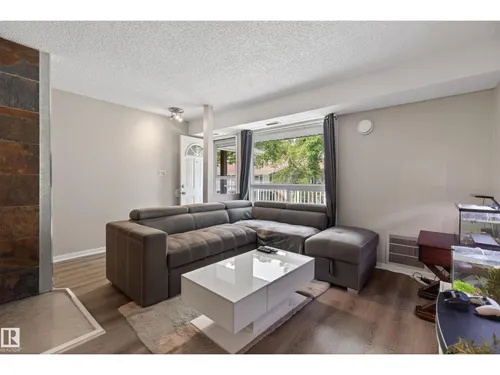 #35 3111 142 AV NW, Edmonton - $164,900