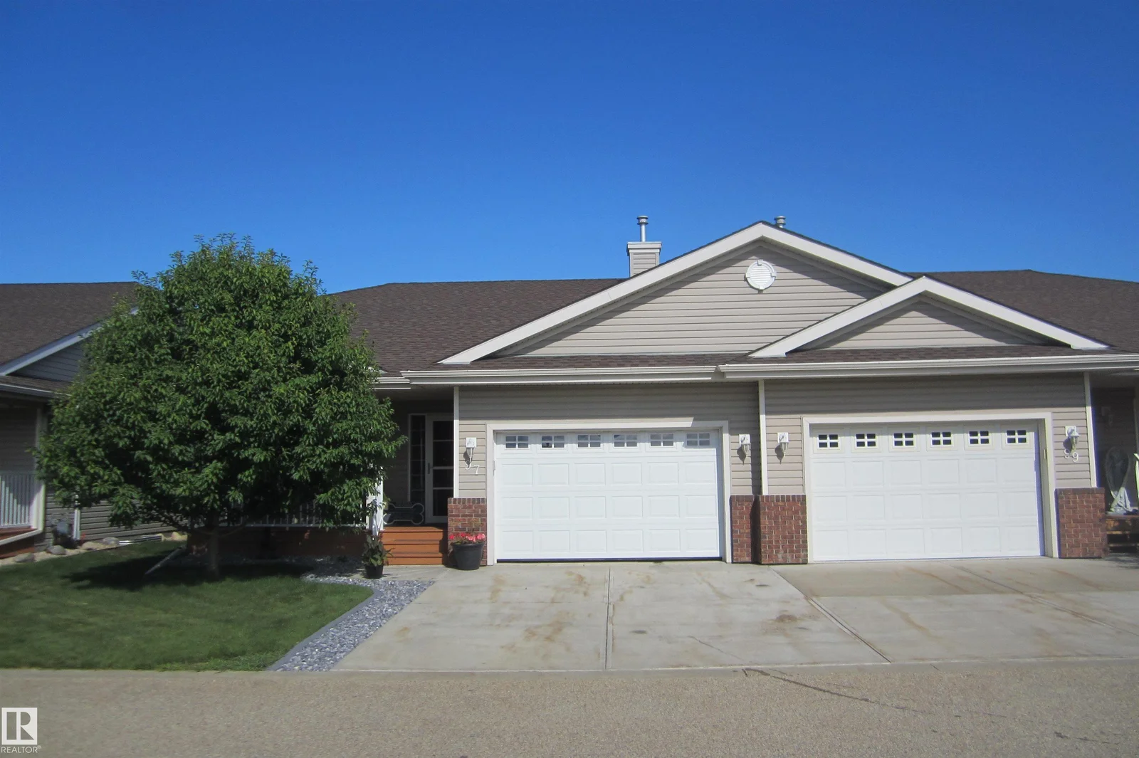#97 8602 Southfort DR, Fort Saskatchewan - 2 bedroom Duplex for sale