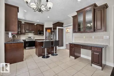 Interior photo 4 of 2836 34A AV NW