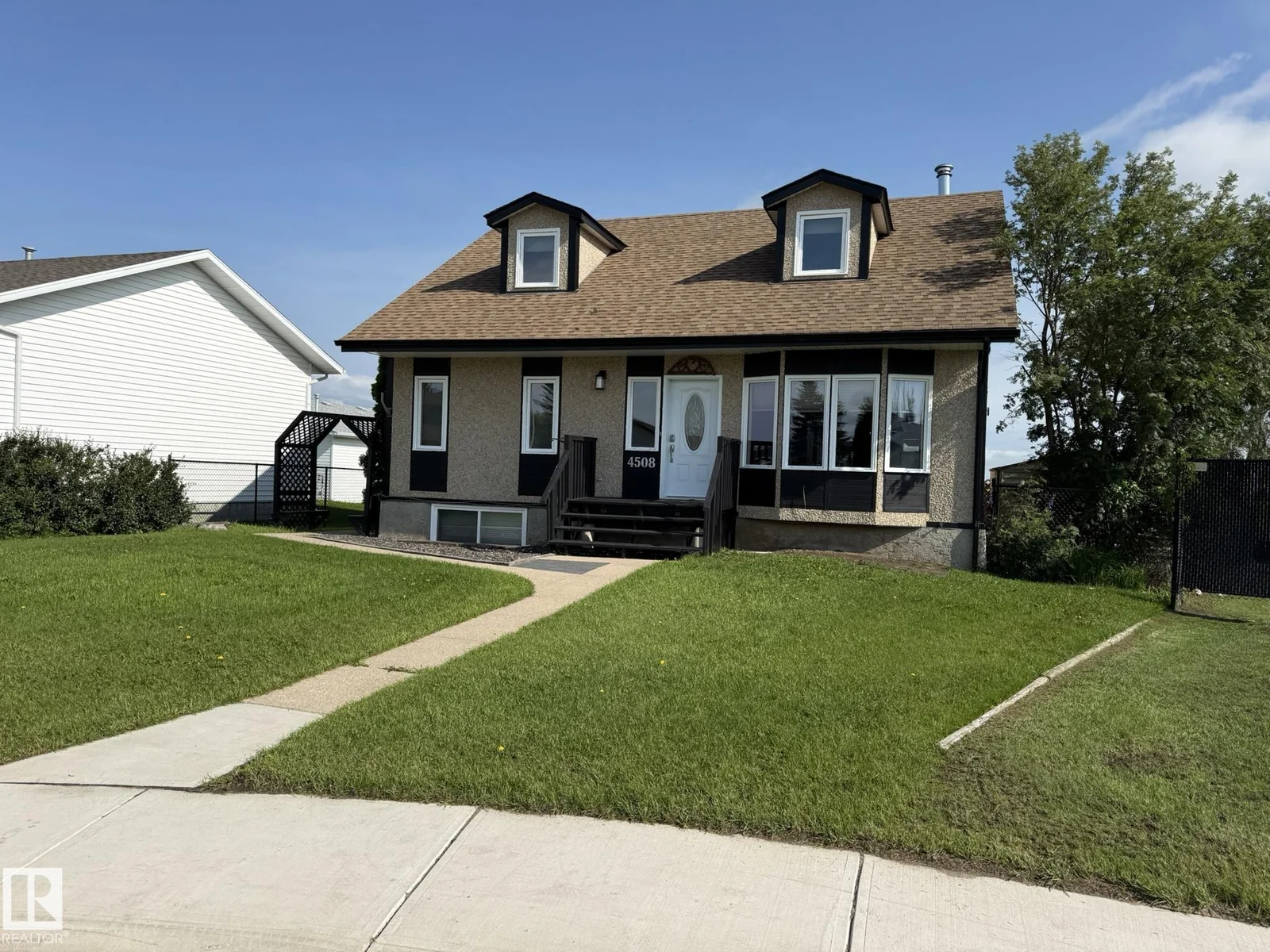 4508 57 AV, Lamont - 4 bedroom Detached Single Family for sale