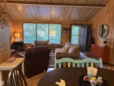 Interior photo 3 of 137 CRYSTAL SPRINGS DR