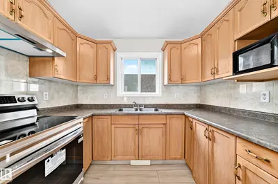 Interior photo 3 of 9518 106 AV NW