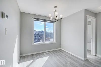 Interior photo 2 of 1530 TAMARACK BV NW