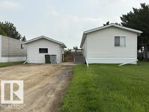 #67 9501 104A AV, Westlock - $116,000