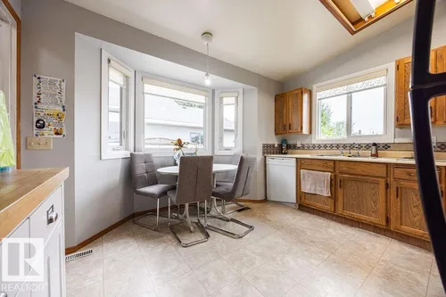 1139 35 ST NW, Edmonton - $374,900