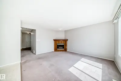 Interior photo 4 of 4319 39 AV NW