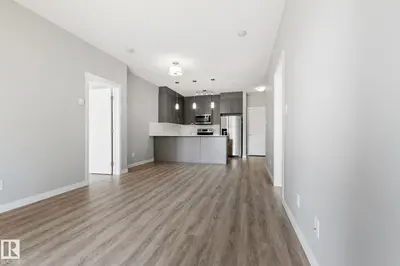 Interior photo 3 of #121 812 WELSH DR SW