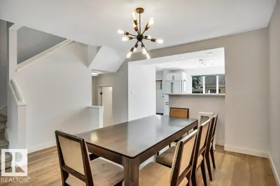 Interior photo 2 of 9321 98 AV NW