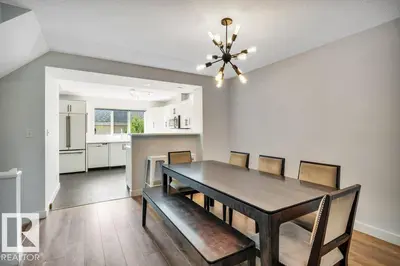 Interior photo 3 of 9321 98 AV NW
