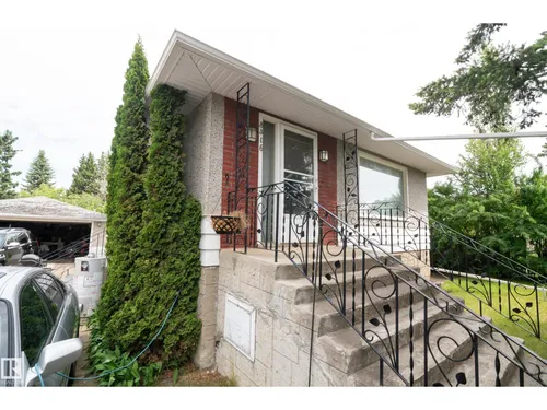 8316 73 AV NW, Edmonton - $599,702