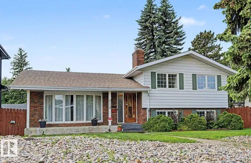 5112 143 ST NW, Edmonton - $565,000