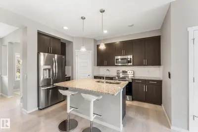 Interior photo 4 of 457 ORCHARDS BV SW