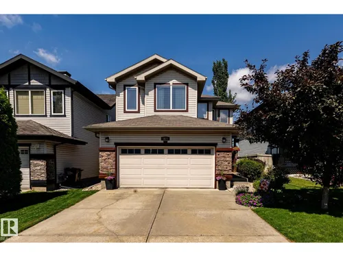 5820 7 AV SW SW, Edmonton - $645,900