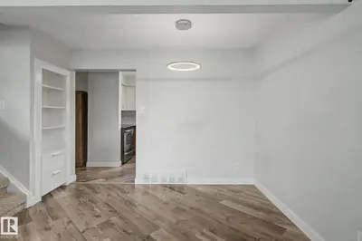 Interior photo 3 of 5142 106A ST NW