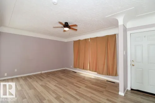 12041 86 ST NW, Edmonton - $334,900