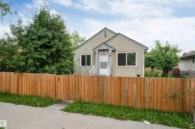 Interior photo 1 of 12105 87 ST NW