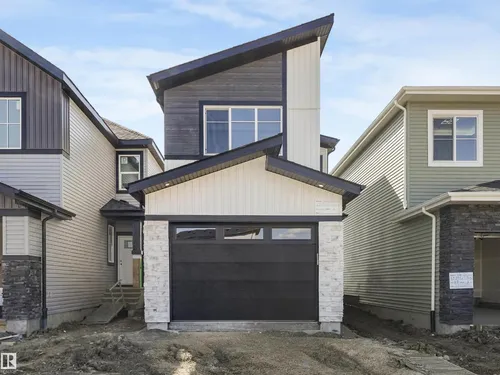 756 32 ST SW, Edmonton - $584,900