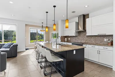 Interior photo 4 of 5811 MULLEN PL NW