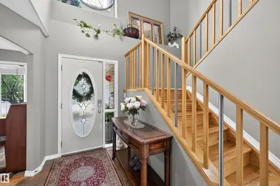 Interior photo 1 of 430 NORWAY CR
