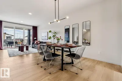 Interior photo 3 of 436 31 ST SW