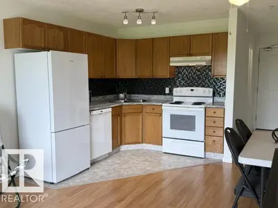 Interior photo 1 of #210 70 WOODSMERE CL