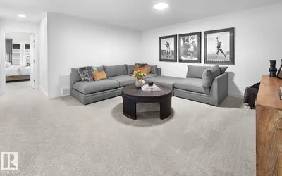 Interior photo 4 of 1124 CRISTALL CR SW
