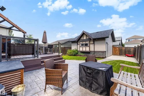 1522 CHAPMAN WY SW, Edmonton - $449,900