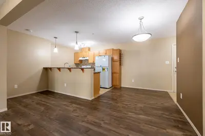 Interior photo 4 of #106 1188 HYNDMAN RD NW