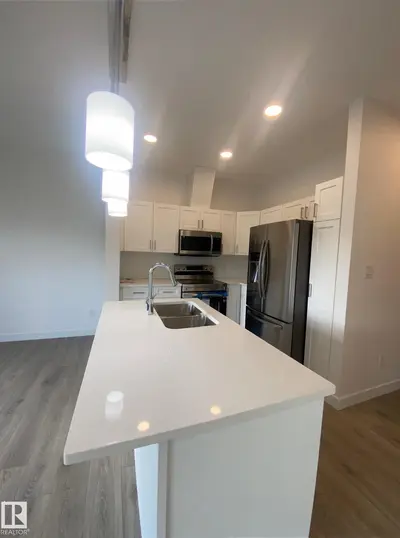 Interior photo 4 of #21 603 ORCHARDS BV SW