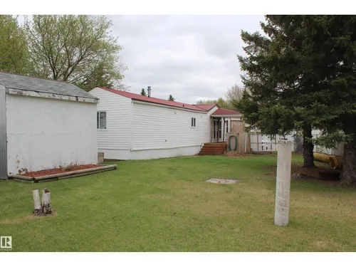 1118 Lakevista DR, Sherwood Park - $184,900