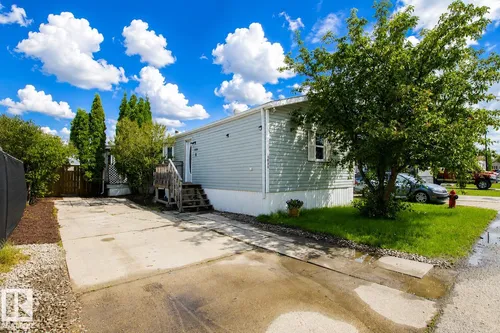 1036 Lakeland CR, Sherwood Park - $139,900