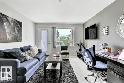 Interior photo 3 of #229 1520 HAMMOND GATE NW