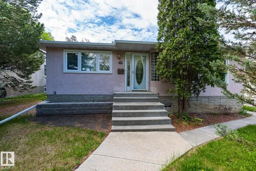 11815 76 AV NW, Edmonton - $679,900
