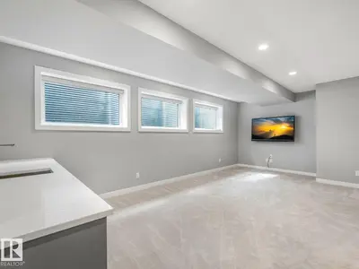 Interior photo 4 of 11613 72 AV NW