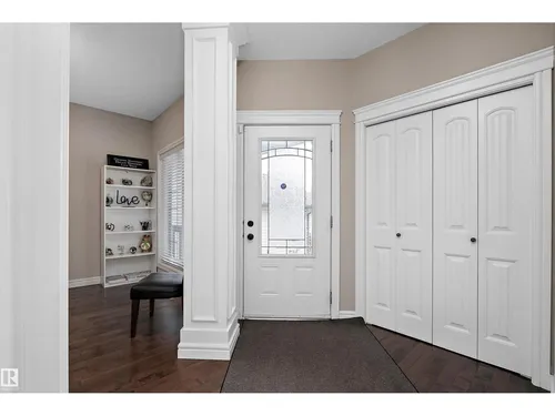 12207 172 AV NW, Edmonton - $615,000